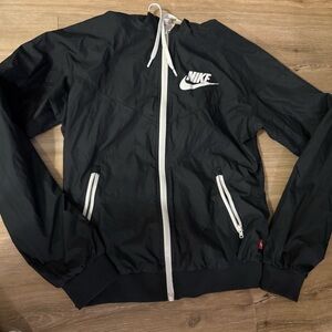 Nike WindRunner Hood Jacket